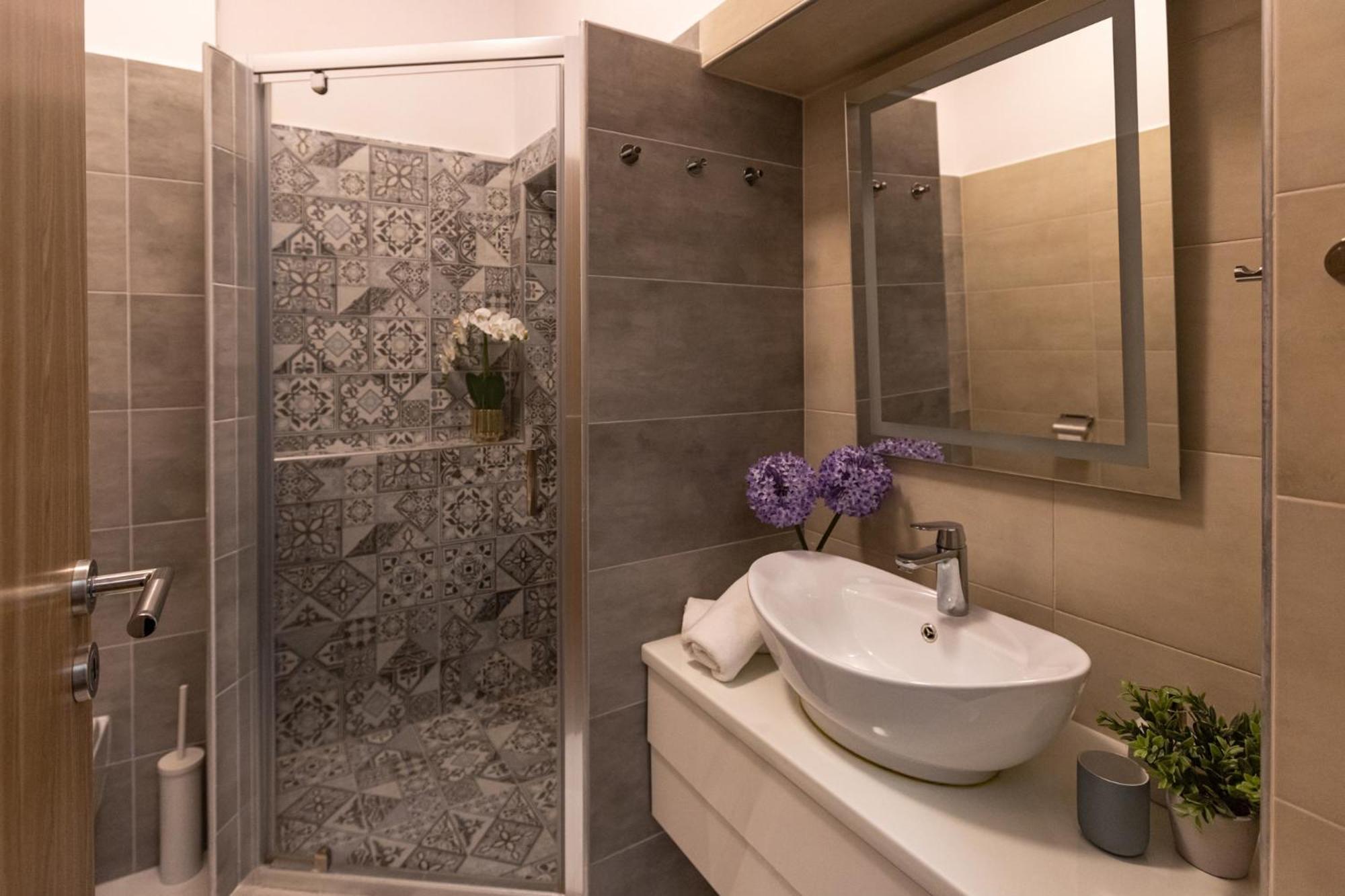 Serenity Apartment Balatonalmadi