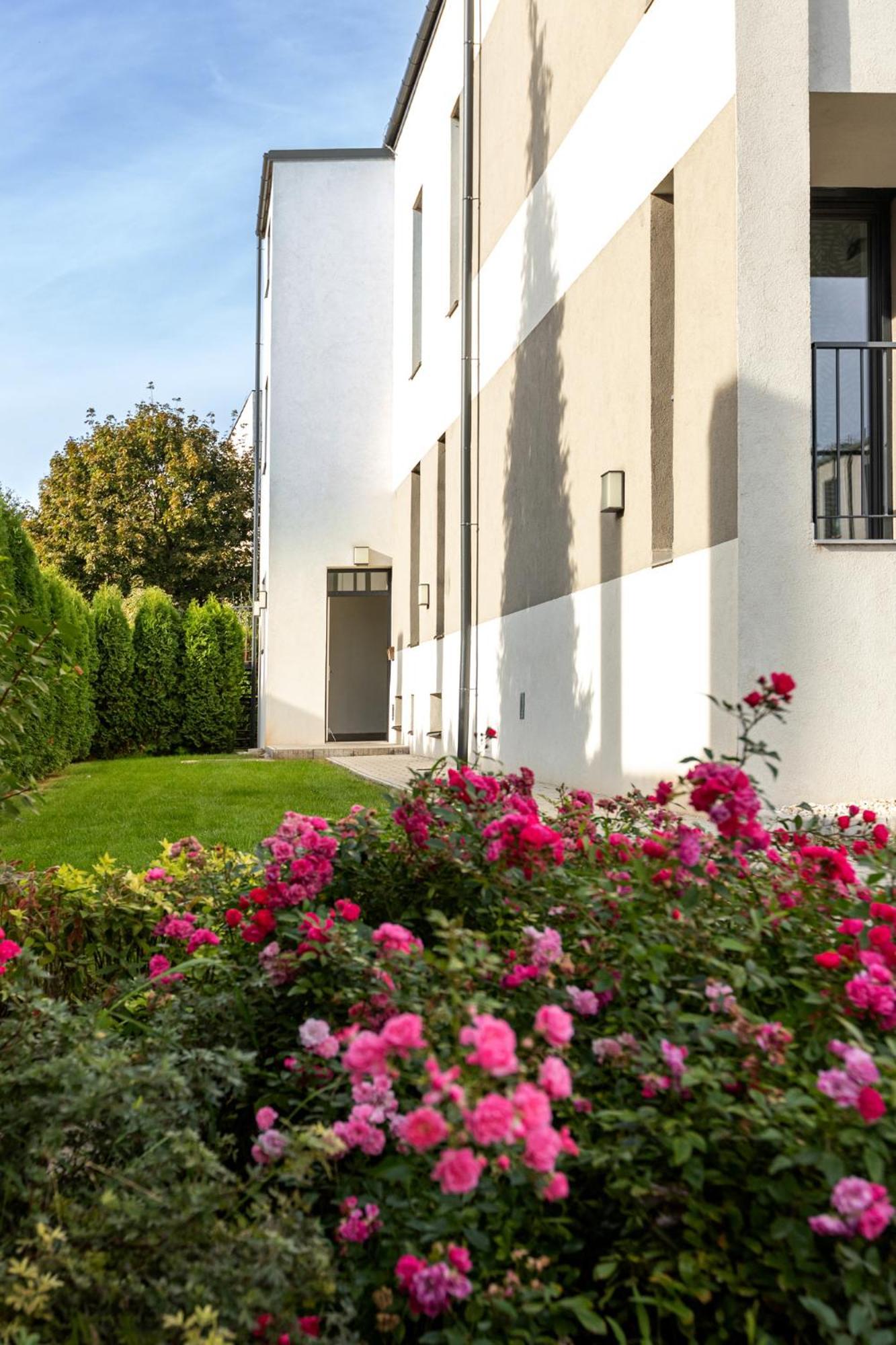 Serenity Apartman *